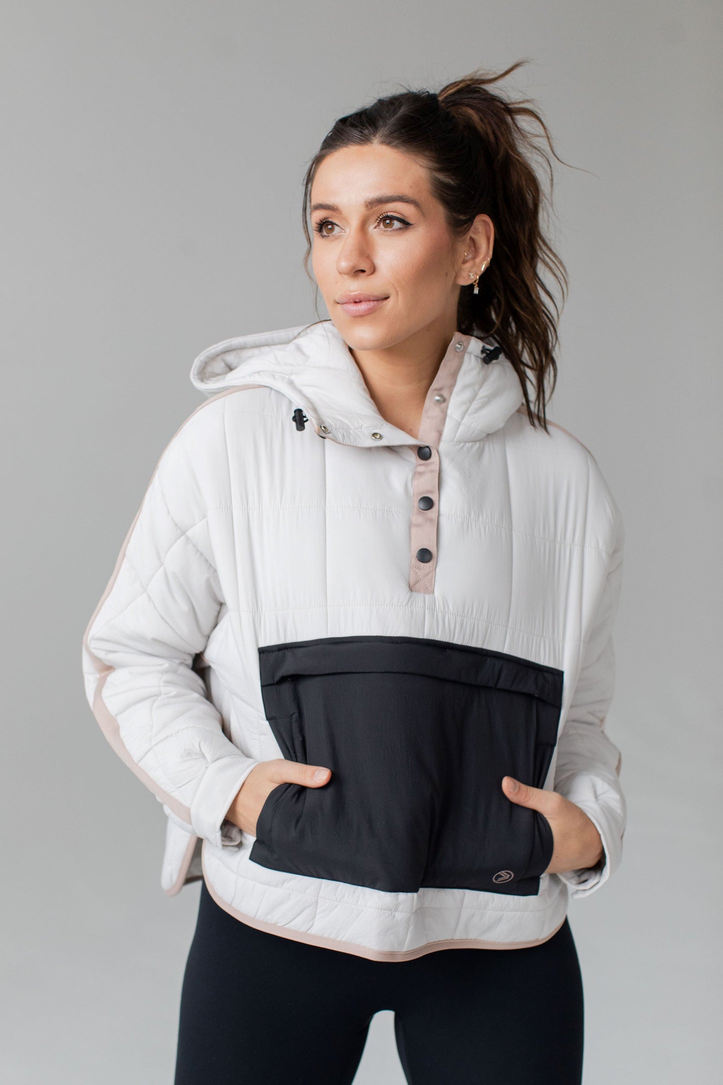 Nicole Packable Pullover