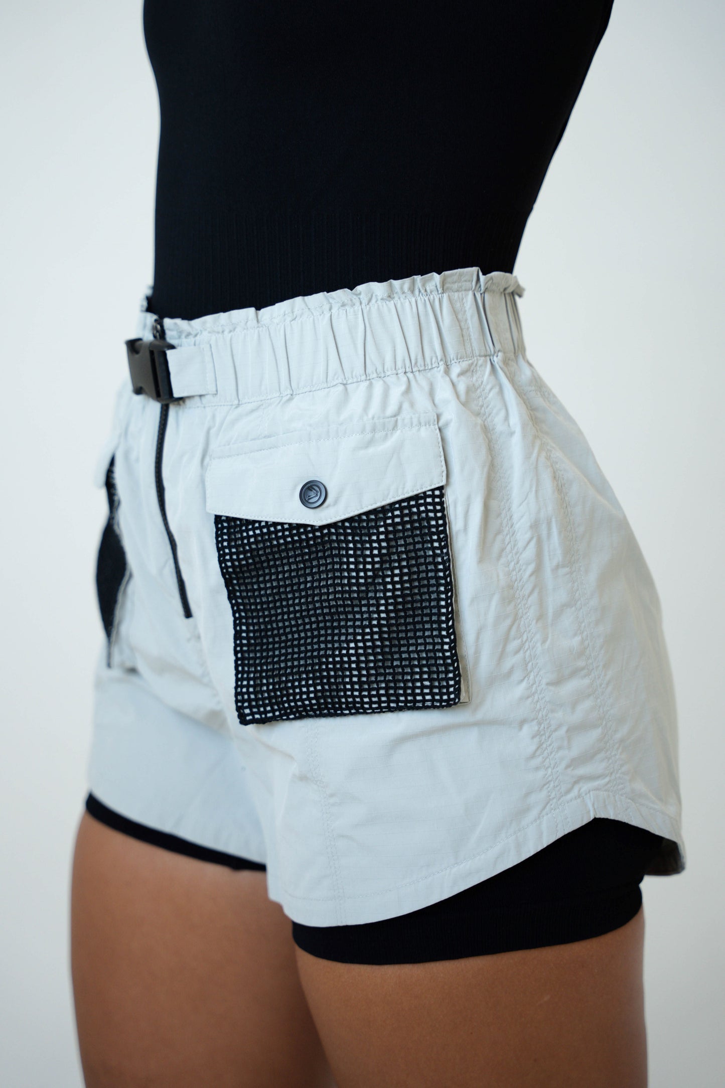 Salty Mesh Pockets Short